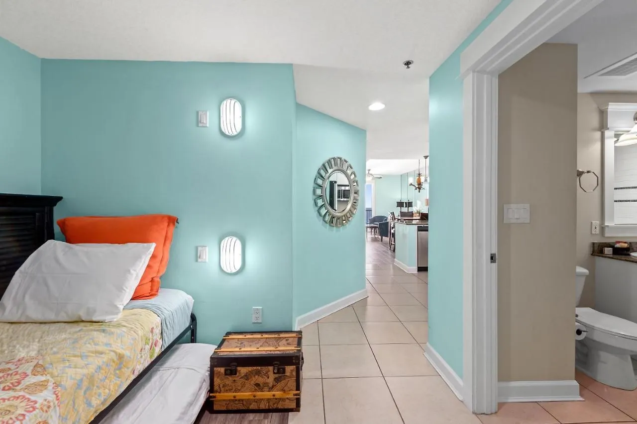 Come See Why This Is The Best Condo At Grand Panama! Rooftop Pool+Tiki Bar Panama City Beach