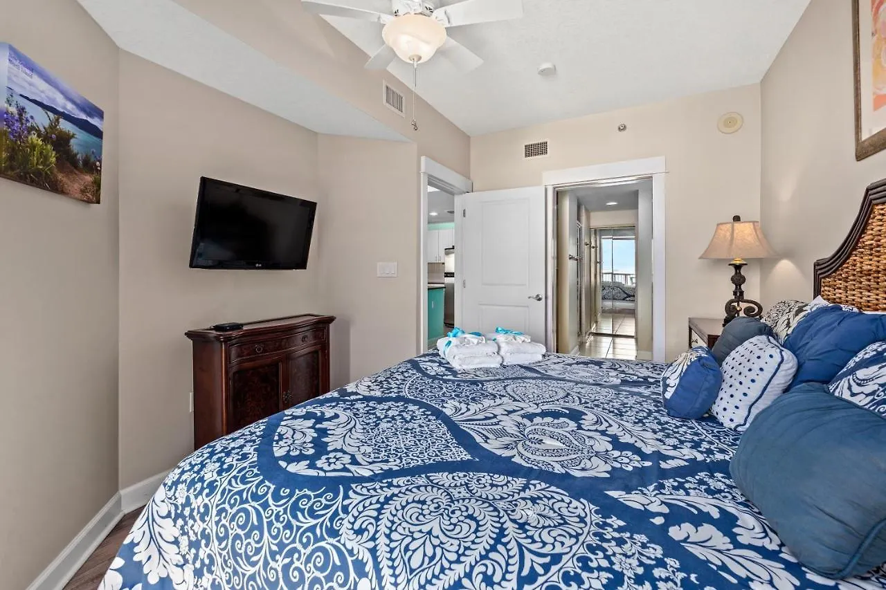 Come See Why This Is The Best Condo At Grand Panama! Rooftop Pool+Tiki Bar Panama City Beach